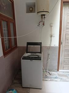 Living Room Image of 700 Sq.ft 1 BHK Builder Floor for rent in DLF Phase 1 Gurgaon for Rs. 25000
