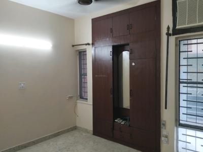 Bedroom Image of 1100 Sq.ft 3 BHK Apartment / Flat for sale in Vaishali Apartments, Vikaspuri New Delhi for Rs. 14500000
