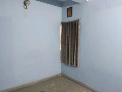 Bedroom Image of 1250 Sq.ft 3 BHK Builder Floor for sale in DDA Flats, Vikaspuri New Delhi for Rs. 16000000