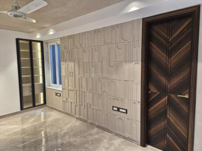 Bedroom Image of 2097 Sq.ft 4 BHK Builder Floor for sale in Safdarjung Enclave New Delhi for Rs. 90000000