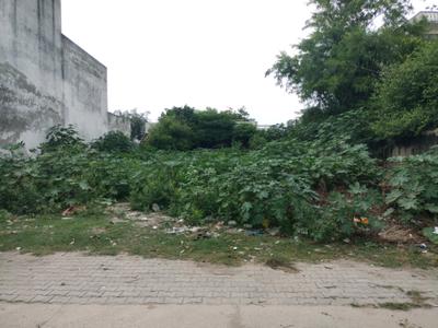 Image of 9000 Sq.ft Residential Plot / Land for sale in Sector 10 DLF, Faridabad for Rs. 150000000