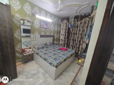 Bedroom Image of 1000 Sq.ft 2 BHK Builder Floor for rent in Sector 4 Rohini New Delhi for Rs. 38000