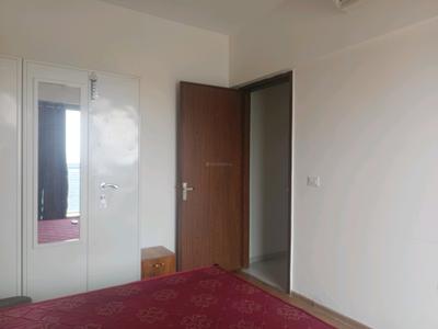 Bedroom Image of 600 Sq.ft 1 BHK Apartment / Flat for rent in Amanora Adreno Towers, Hadapsar Pune for Rs. 32000