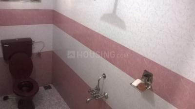 Bathroom Image of 1850 Sq.ft 4 BHK Independent House for rent in Eroor Kochi for Rs. 35000
