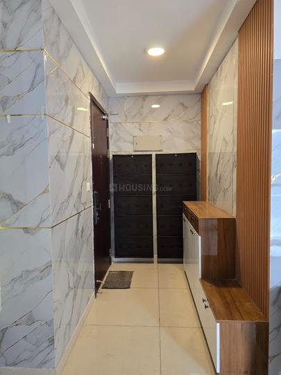 Prestige Lakeside Habitat Main Image 1