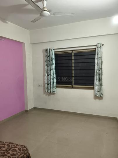 Aakar Shalvik Shukan Bedroom 1