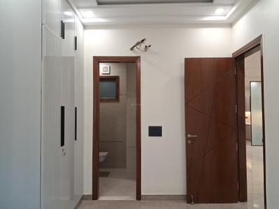 Bedroom Image of 1128 Sq.ft 3 BHK Builder Floor for sale in Paschim Vihar New Delhi for Rs. 21000000