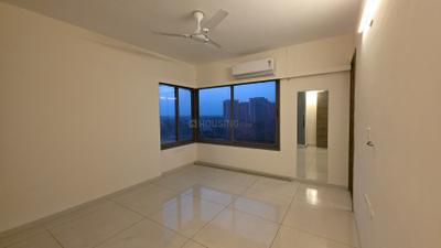 Bedroom Image of 2300 Sq.ft 3 BHK Apartment / Flat for rent in Shivalik Green View, Shantigram Ahmedabad for Rs. 65000