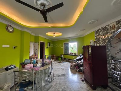 Hall Image of 975 Sq.ft 2 BHK Apartment / Flat for sale in Rajarhat Kolkata for Rs. 2500000