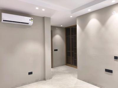 Bedroom Image of 2500 Sq.ft 4 BHK Builder Floor for sale in Paramount Low Rise Floors South City 2, Sector 49 Gurgaon for Rs. 33000000