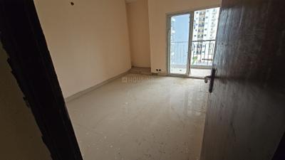 Bedroom Image of 1360 Sq.ft 3 BHK Apartment / Flat for sale in Amrapali Dream Valley, Noida Extension Greater Noida for Rs. 9500000