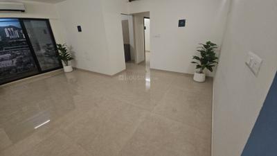 Living Room Image of 700 Sq.ft 2 BHK Apartment / Flat for sale in Dosti Desire Phase 2, Thane West Thane for Rs. 13000000