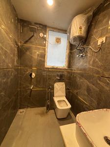 Bathroom Image of 1200 Sq.ft 3 BHK Apartment / Flat for sale in Mandi New Delhi for Rs. 7000000