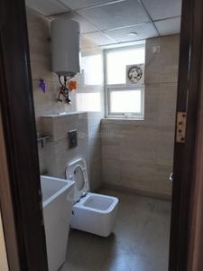 Bathroom Image of 1350 Sq.ft 3 BHK Apartment / Flat for rent in Puri AP Wonder, Sector 5 Rohini New Delhi for Rs. 40000