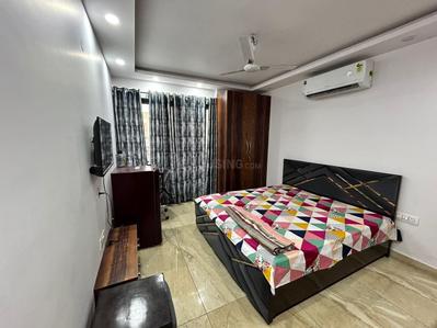 Bedroom Image of 200 Sq.ft 1 RK Builder Floor for rent in Rajouri Garden New Delhi for Rs. 17000