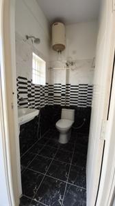 Bathroom Image of 700 Sq.ft 1 BHK Builder Floor for rent in Mahadevapura Bengaluru for Rs. 27500