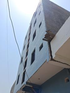 Building Image of 1000 Sq.ft 1 RK Apartment / Flat for rent in Sector 45 Noida for Rs. 6500