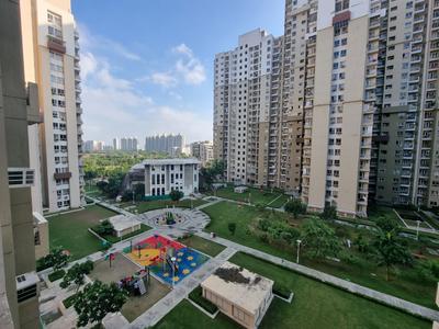 Balcony Image of 1300 Sq.ft 2 BHK Apartment / Flat for sale in The 3C Lotus Boulevard, Sector 100 Noida for Rs. 20000000