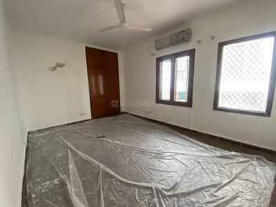 Bedroom Image of 2500 Sq.ft 4 BHK Builder Floor for rent in Vasant Vihar New Delhi for Rs. 265000