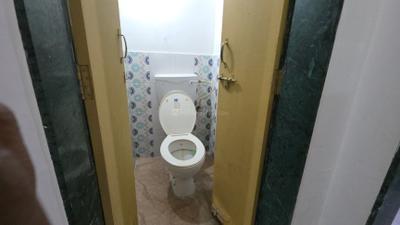 Bathroom Image of 610 Sq.ft 1 BHK Apartment / Flat for rent in Bhandari Nea Pure Homes, Sus Pune for Rs. 24999