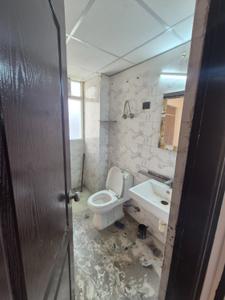 Image of 1400 Sq.ft 3 BHK Apartment / Flat for rent in Sethi Max Royal, Sector 76, Noida for Rs. 33500