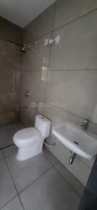Bathroom Image of 720 Sq.ft 2 BHK Apartment / Flat for rent in Jai Vishnu Greens, Fursungi Pune for Rs. 21000