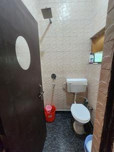 Image of 850 Sq.ft 2 BHK Builder Floor for rent in Janakpuri, New Delhi for Rs. 32500
