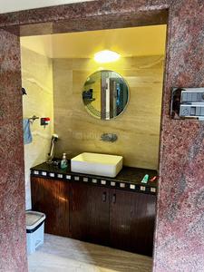 Bathroom Image of 1500 Sq.ft 3 BHK Apartment / Flat for sale in Jodhpur Park Kolkata for Rs. 15000000
