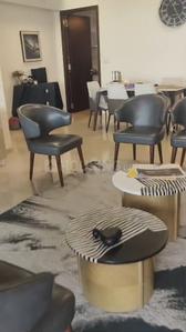 Hall Image of 2000 Sq.ft 3 BHK Apartment / Flat for sale in Mahalakshmi Mumbai for Rs. 100000000