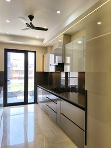 Kitchen Image of 2000 Sq.ft 4 BHK Builder Floor for sale in Paramount Low Rise Floors South City 2, Sector 49 Gurgaon for Rs. 28000000