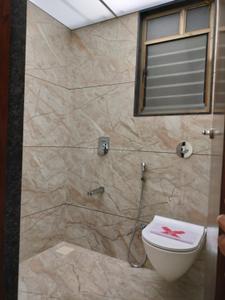 Bathroom Image of 1400 Sq.ft 3 BHK Apartment / Flat for sale in Royal KP Stellar, Kondhwa Pune for Rs. 11300000