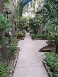 Image of 1650 Sq.ft 3 BHK Apartment / Flat for sale in Patparganj, New Delhi for Rs. 28500000