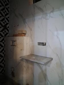 Common Bathroom Image of 1100 Sq.ft 2 BHK Apartment / Flat for sale in Hometech Pride, Sector 73 Noida for Rs. 3775000