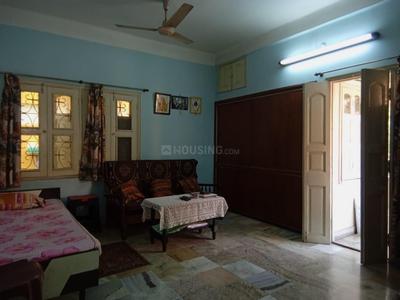 Bedroom Image of 2200 Sq.ft 5 BHK Independent House for sale in Behala Kolkata for Rs. 15000000