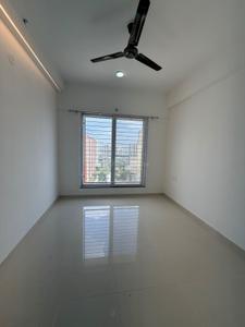 Bedroom Image of 850 Sq.ft 2 BHK Apartment / Flat for rent in Goel Ganga Altus, Kharadi Pune for Rs. 35000