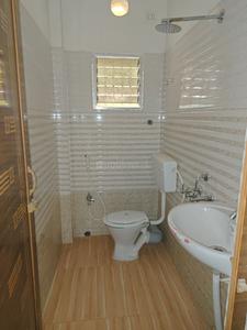 Bathroom Image of 600 Sq.ft 2 BHK Apartment / Flat for sale in Patuli Kolkata for Rs. 2700000
