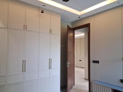 Bedroom Image of 1820 Sq.ft 3 BHK Builder Floor for sale in Paschim Vihar New Delhi for Rs. 36000000