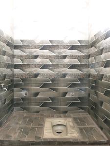 Common Bathroom Image of 550 Sq.ft 2 BHK Independent House for rent in Horamavu Bengaluru for Rs. 20000