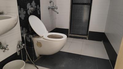 Image of 1230 Sq.ft 2 BHK Apartment / Flat for rent in Gagangiri Om Gagangiri Laxman Tower, Dahisar West, Mumbai for Rs. 56000
