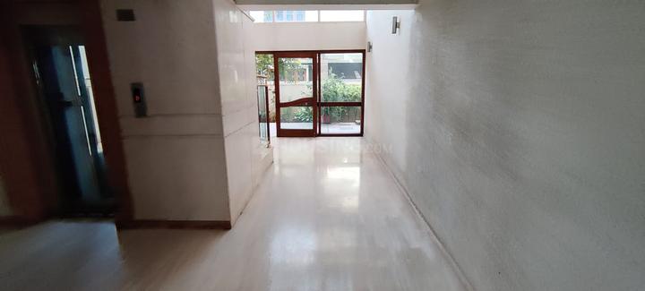 Vitrose Elanza Main Image 1