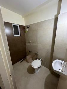 Bathroom Image of 700 Sq.ft 2 BHK Apartment / Flat for sale in New Alkapuri Vadodara for Rs. 3300000