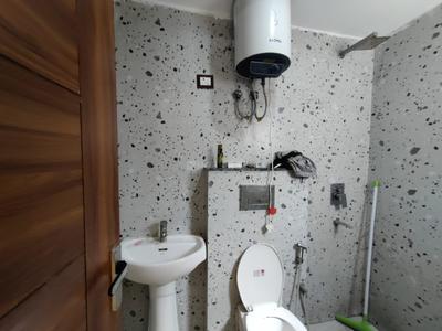 Bathroom Image of 1300 Sq.ft 3 BHK Independent House for sale in Chhattarpur New Delhi for Rs. 6000000