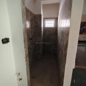 Bathroom Image of 1270 Sq.ft 3 BHK Apartment / Flat for sale in Paikpara Kolkata for Rs. 9300000