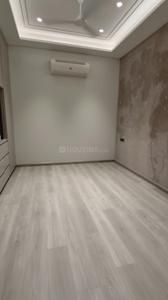 Bedroom Image of 2448 Sq.ft 4 BHK Builder Floor for sale in Model Town New Delhi for Rs. 60000000