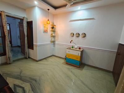 Bedroom Image of 900 Sq.ft 2 BHK Builder Floor for sale in Ashok Nagar New Delhi for Rs. 8600000