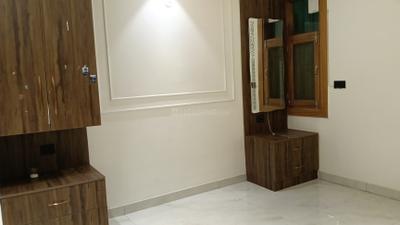 Bedroom Image of 1400 Sq.ft 3 BHK Builder Floor for sale in Indirapuram Ghaziabad for Rs. 14000000