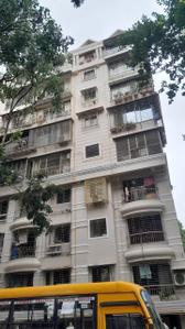 Image of 572 Sq.ft 1 BHK Apartment / Flat for sale in Andheri West, Mumbai for Rs. 15500000