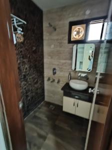 Image of 1800 Sq.ft 3 BHK Builder Floor for rent in Paschim Vihar, New Delhi for Rs. 55000
