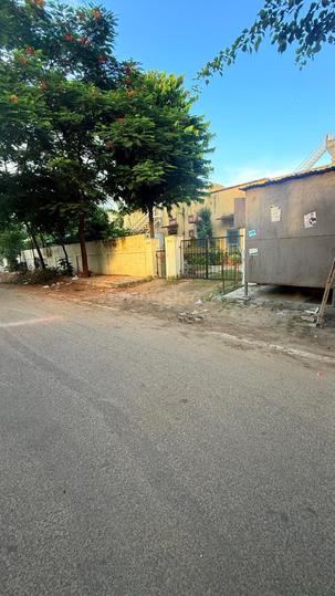 Tilak Nagar Main Image 1