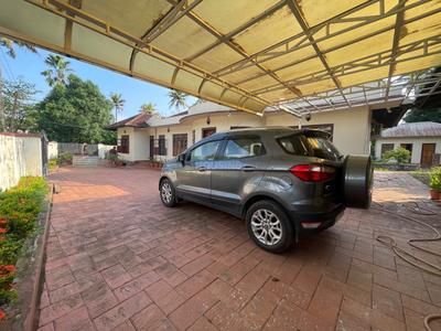 Image of 3000 Sq.ft 4.5 BHK Independent House for sale in Pullinkunnu, Alappuzha for Rs. 19000000